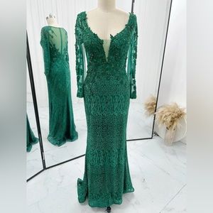 Size L-6L Green long sleeves lance event dress